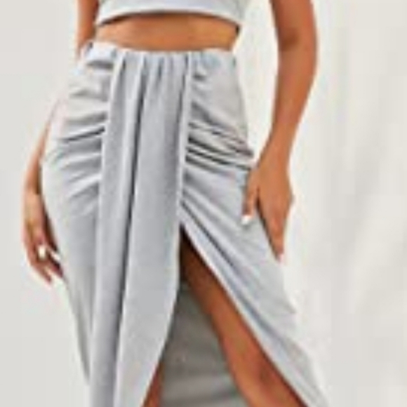 Women's Casual Sleeveless Summer Two Piece Outfits Crop Top and Side Split Drape - Picture 2 of 6